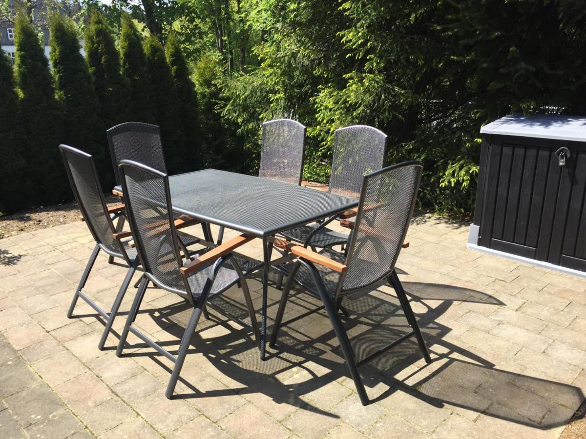 Charmante Ferienwohnung Mit Sauna Und Terrasse Winterberg Esterno foto